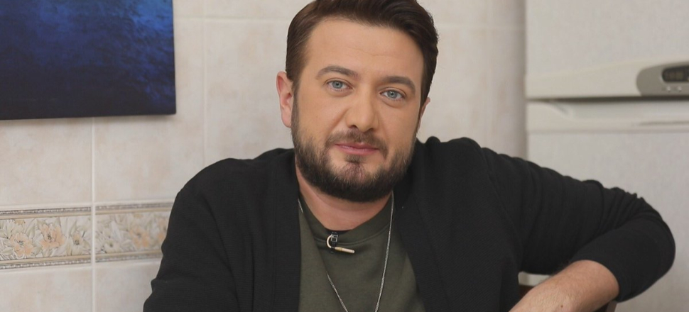 Onur Büyüktopçu'ya mahrem görüntüleriyle şantaj!