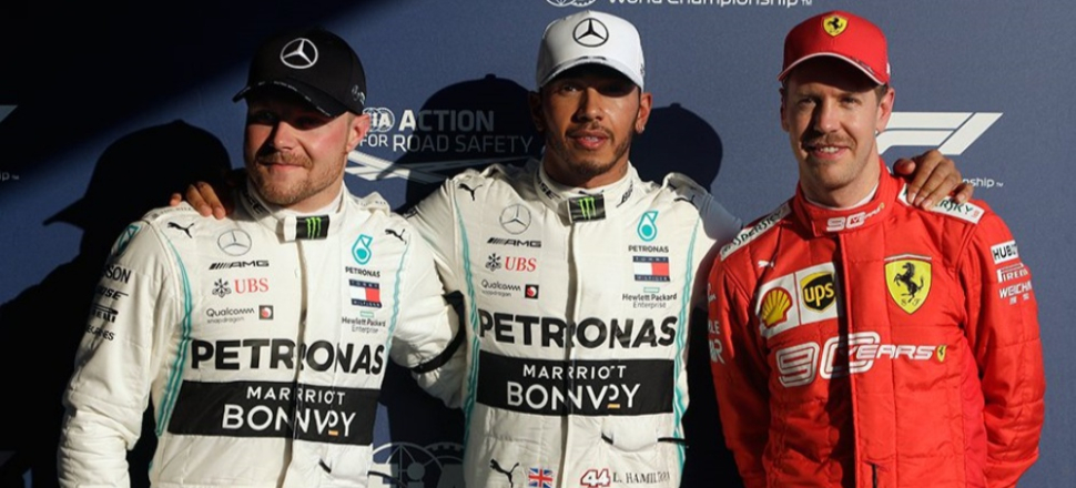 Sezonun ilk yarışında pole pozisyonu Hamilton'ın!