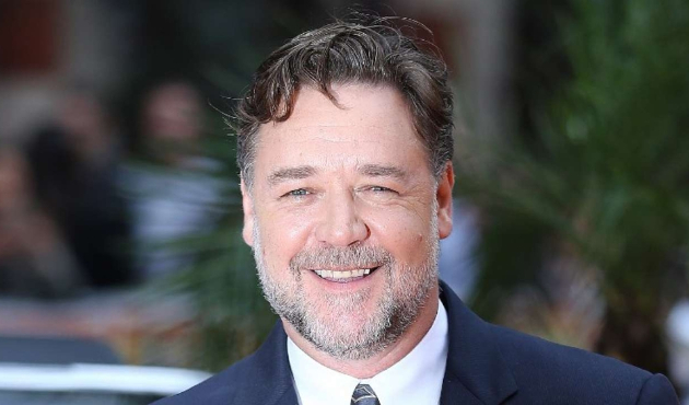 Russel Crowe'den Türk İşi Dondurma'ya destek...