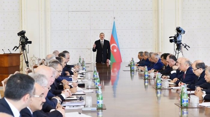 Aliyev Avrupa'ya ayar verdi!