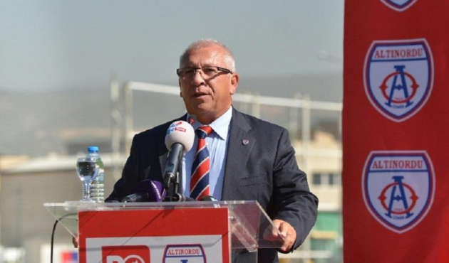 İzmir'de Başkan Seyit Mehmet Özkan'a anlamlı ödül