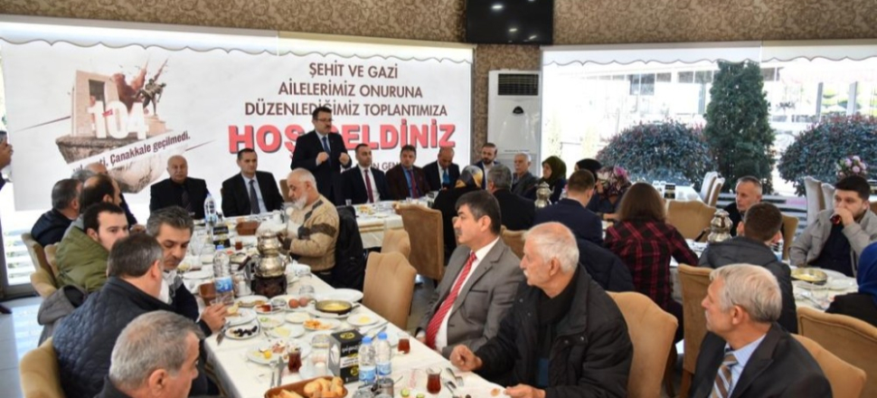 Trabzon'da Ahmet Metin Genç, şehit ve gazi aileleri ile kahvaltıda buluştu