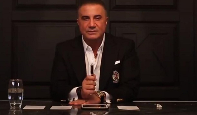 "Bakkala, manava, kasaba ruhsatlı silah verilsin!"
