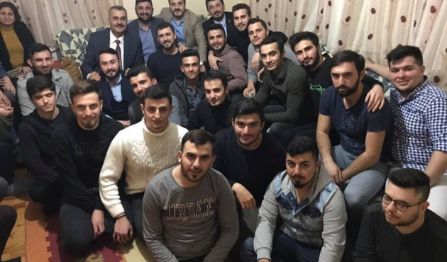 Çorum'da Yusuf Ahlatcı üniversiteli gençlerle buluştu
