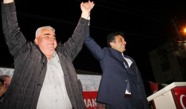 Manisa'da Necati Selçuk Bağlıca’da vatandaşlarla buluştu