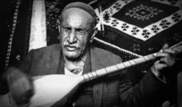 Aşık Veysel'den 'Uzun İnce Bir Yoldayım' şiiri...