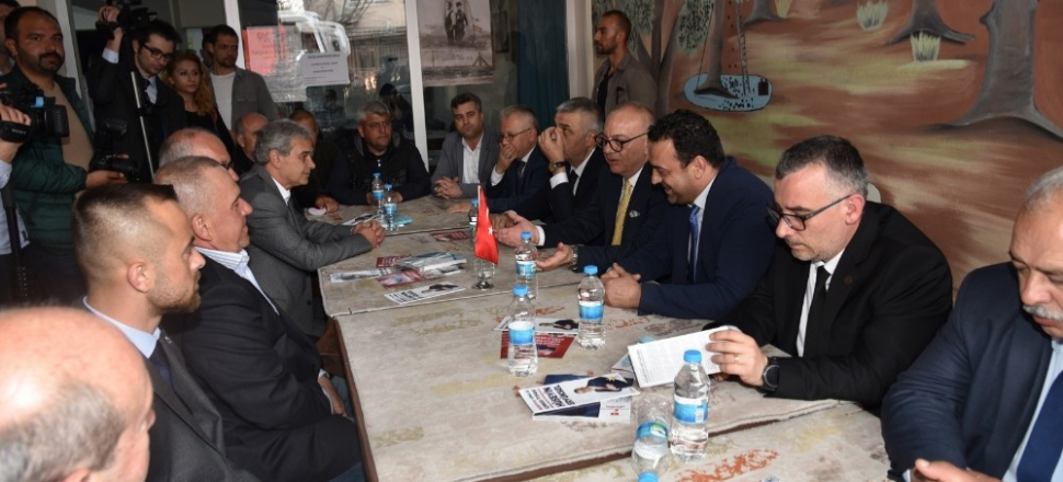 Manisa Akhisar’da Başkan Cengiz Ergün STK’larla buluştu