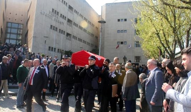 Bursa'da Nusret Esat Özel, son yolculuğuna uğurlandı