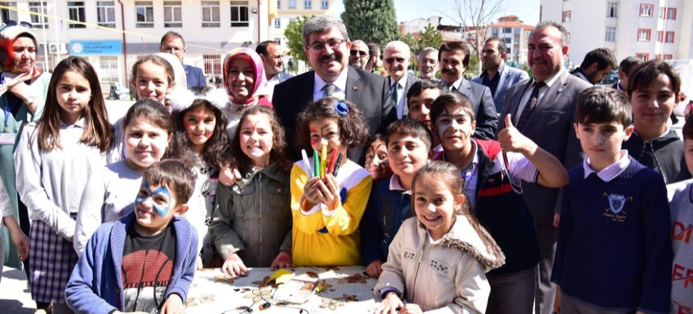 Bilecik'te Başkan Nihat Can, öğrencileri yalnız bırakmadı
