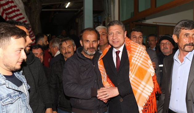 Manisa Şehzadeler adayı İsa Özdemir seçmenleriyle buluştu