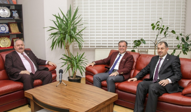 Kayseri'de Başkan Tahir Nursaçan’dan Özdoğan’a tam destek
