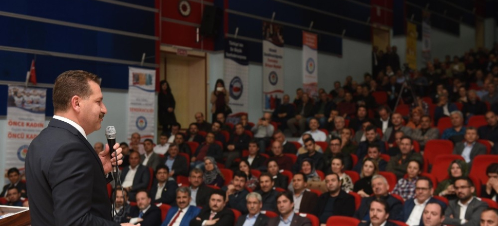 Balıkesir'de Yücel Yılmaz, Eğitimciler ile buluştu