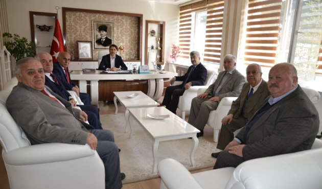 Düzce'de Başkan Muzaffer Yiğit, kurumları ziyaret etti