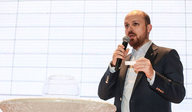 "TÜGVA iddialı bir gençlik için çalışıyor"