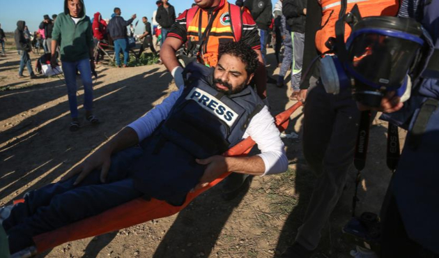 İsrail askerleri AA'nın muhabirini yaraladı!
