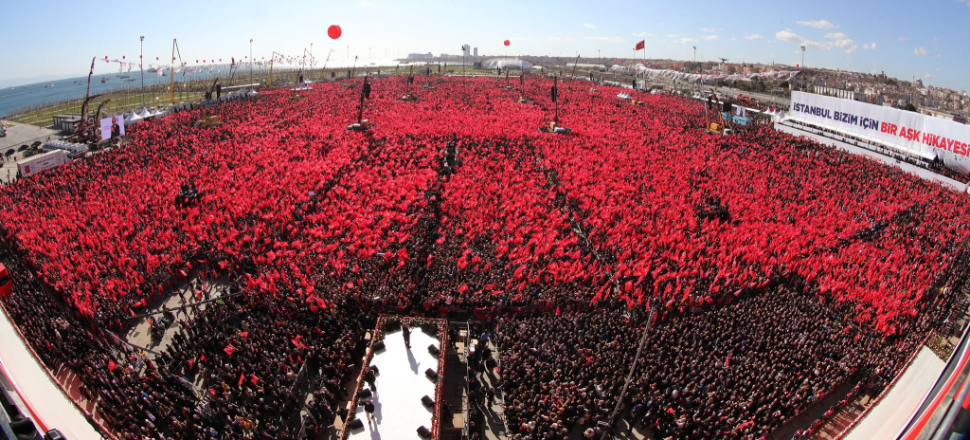 Bu müthiş tabloya "Alanda boşluklar var" dediler!