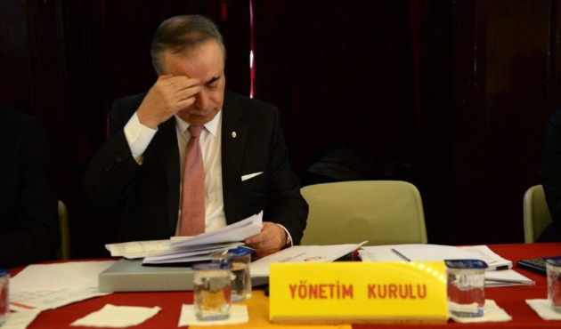 Galatasaray'da kriz kapıda!
