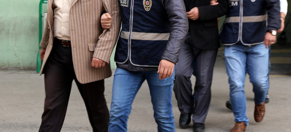 Adana merkezli 33 ilde FETÖ operasyonu!
