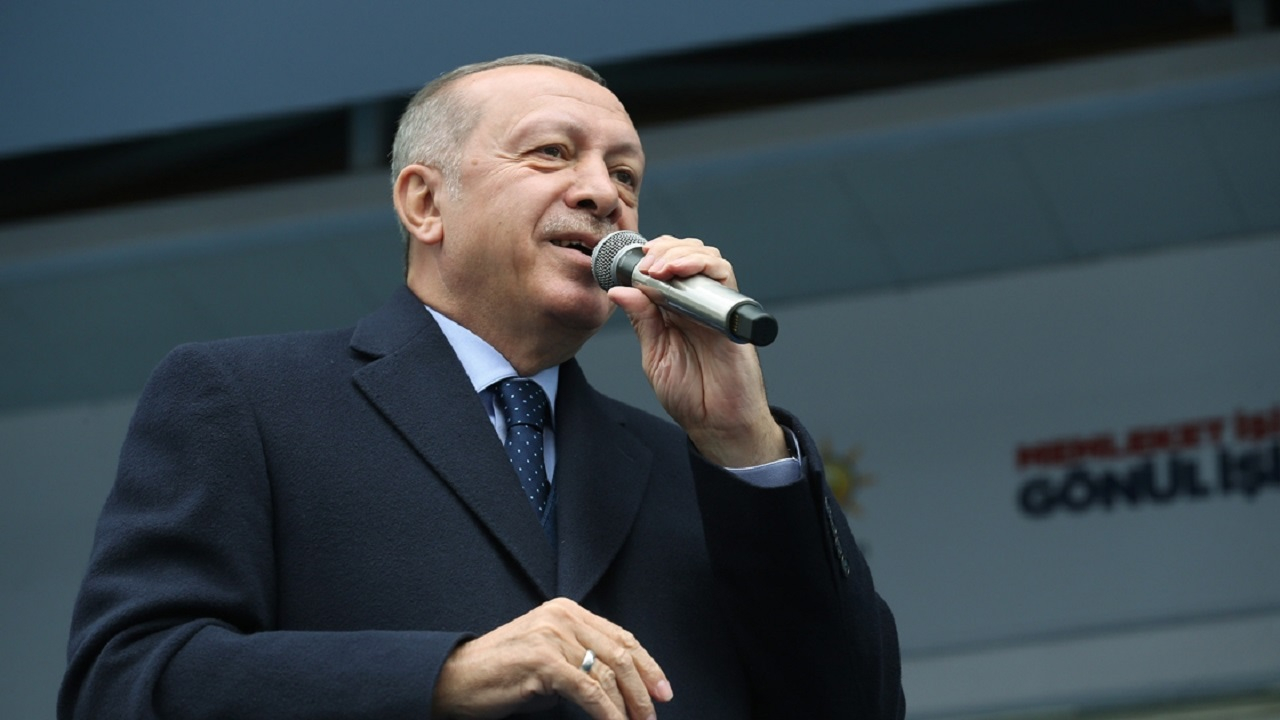 Dünyaca ünlü spor devi fabrika kuracak!