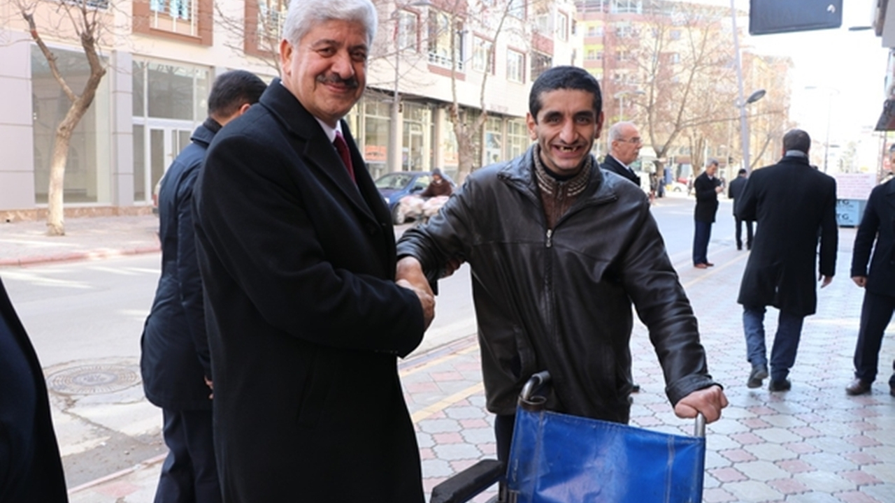 Malatya'da Ali Ekinci’den anket açıklaması