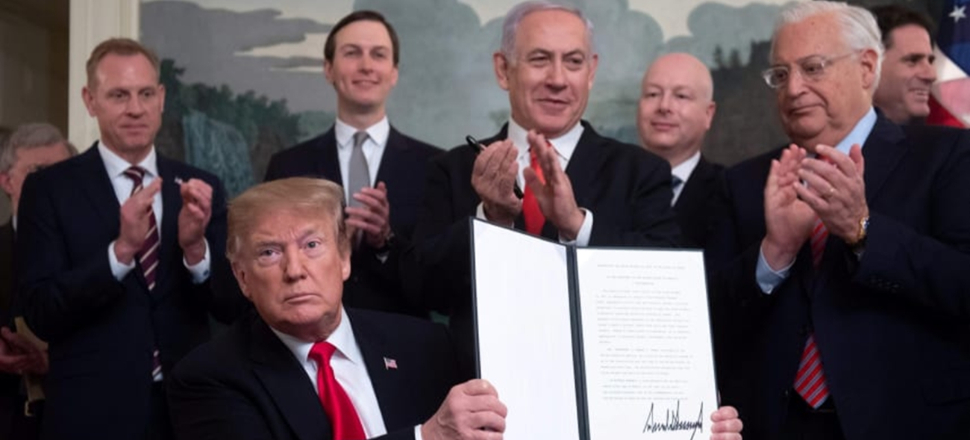 Trump Golan Tepeleri Kararnamesi'ni imzaladı...