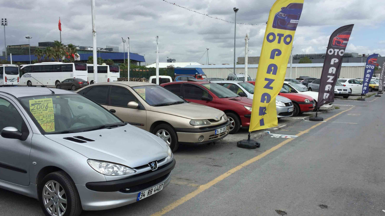 2. el otoda 1 Nisan korkusu!