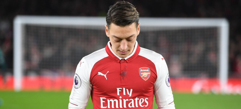 Mesut Özil'den "Hello Brother" mesajı!
