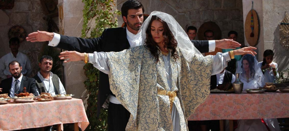 Cansu Dere'den Mehmet Akif Alakurt sorusuna şaşırtan cevap!
