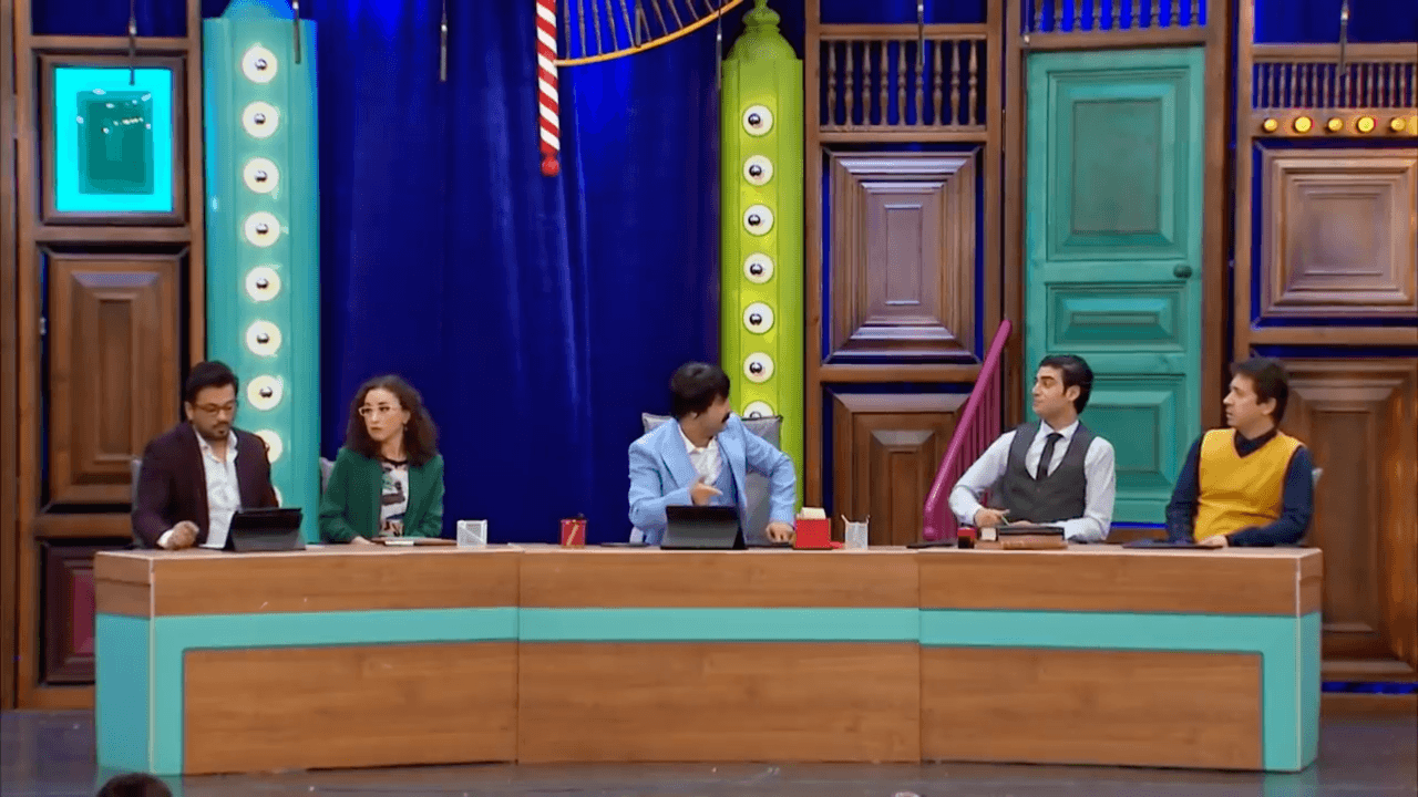 Güldür Güldür Show'da 'gazetecilik' eleştirisi!