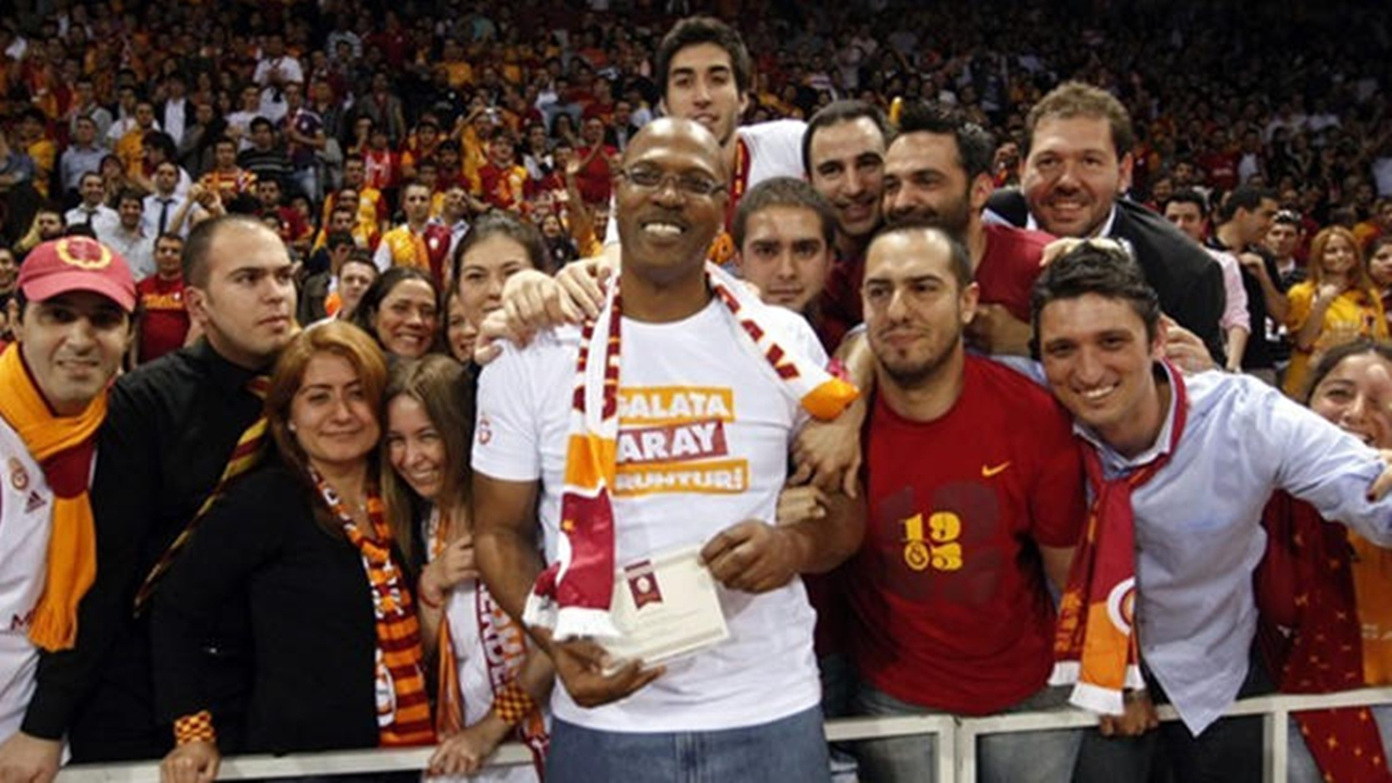 Galatasaray'ın efsane ismi hayatını kaybetti...