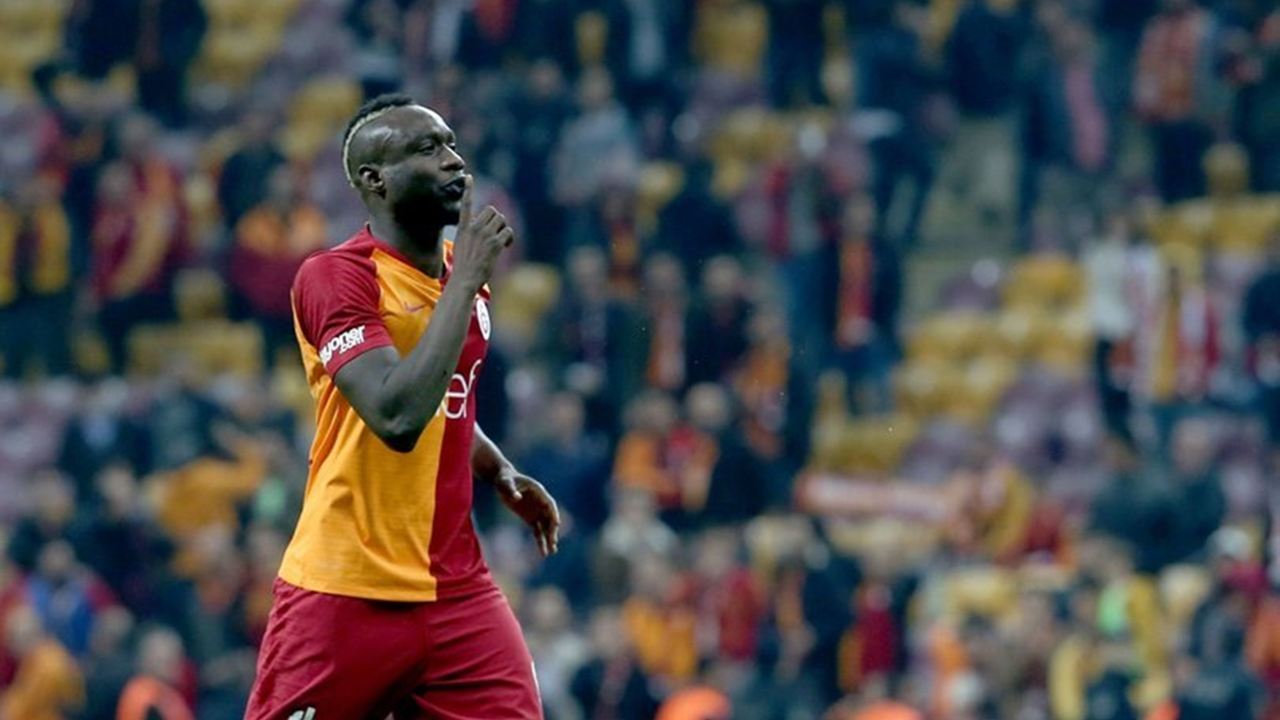 Al Shabab Diagne'yi transfer etmek istiyor!