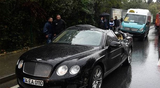 Sen misin Bentley'e çarpan! Şoföre büyük fatura...