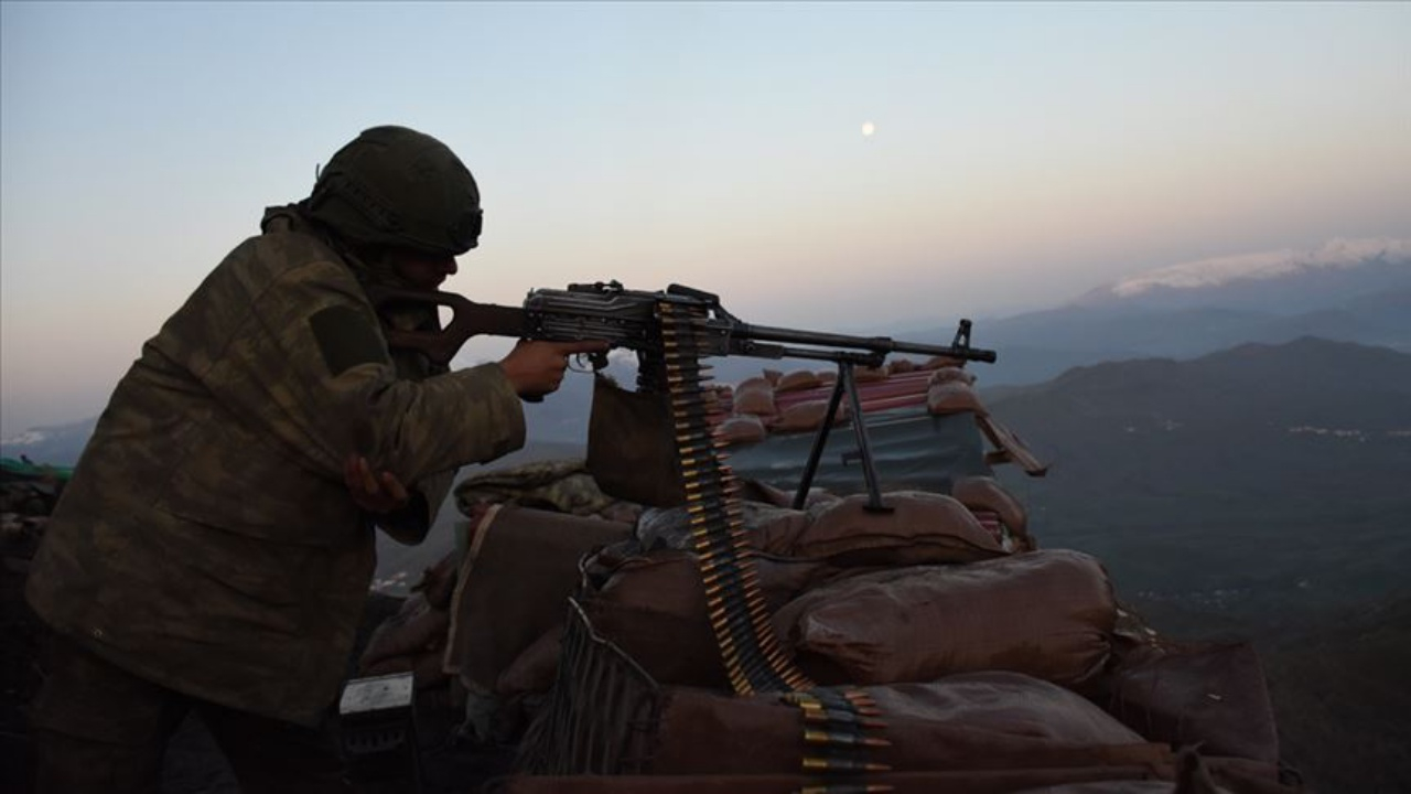 Şırnak'ta PKK'lı 4 terörist teslim oldu!