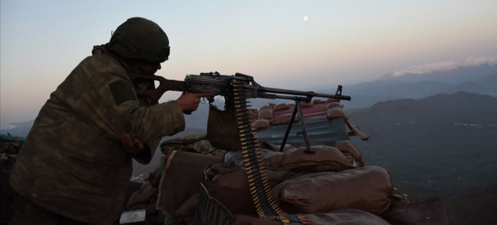 Şırnak'ta PKK'lı 4 terörist teslim oldu!