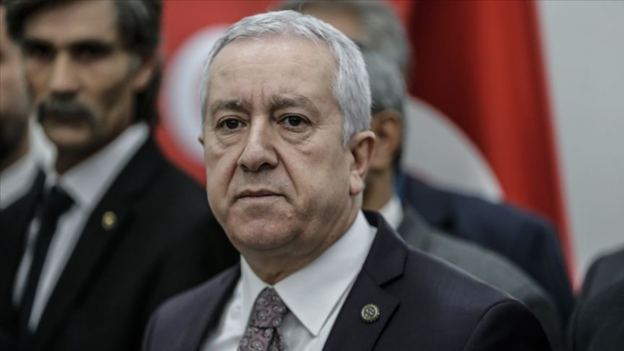 "Atatürk'ün mirası PKK'nın hücre evine döndü"
