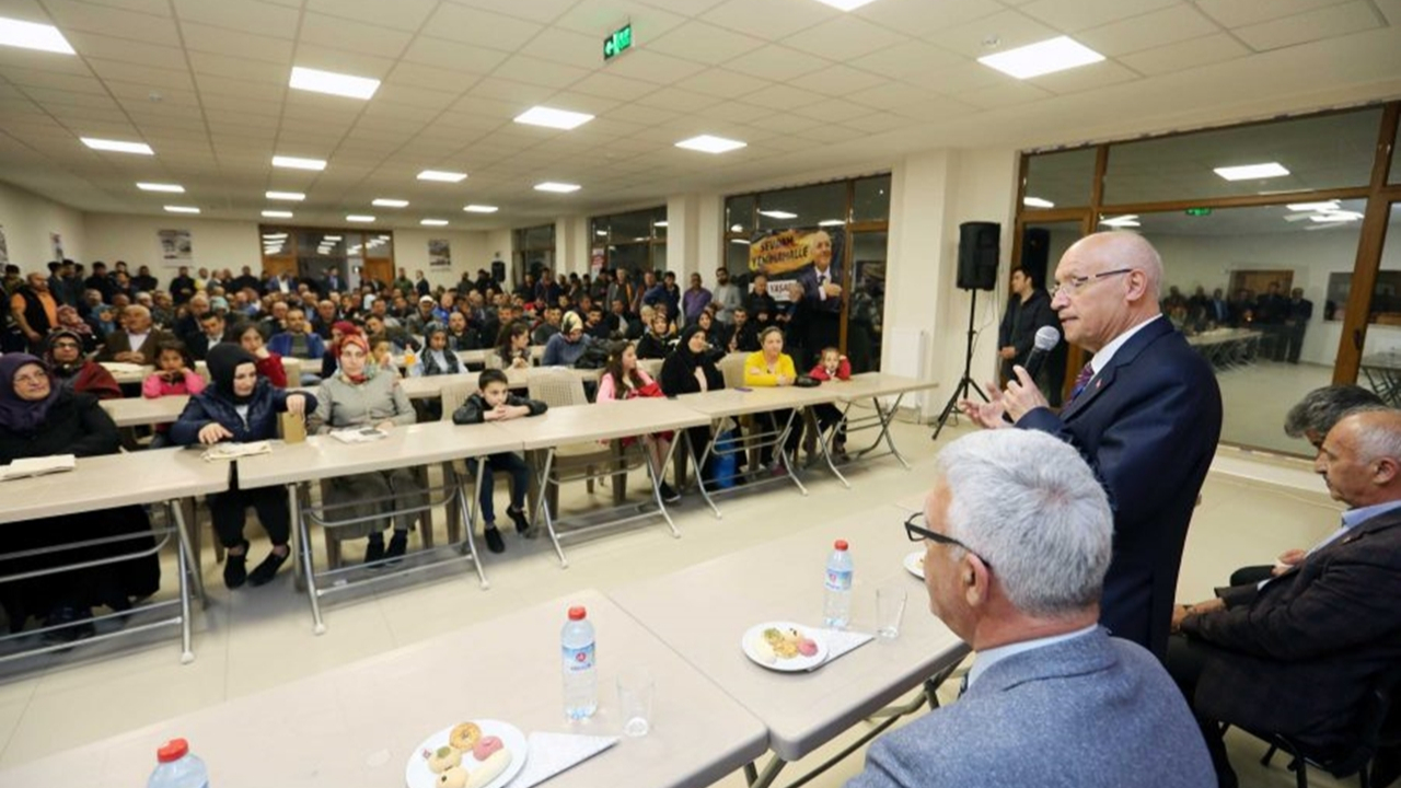 Ankara'da Fethi Yaşar, Niğdelilerle buluştu