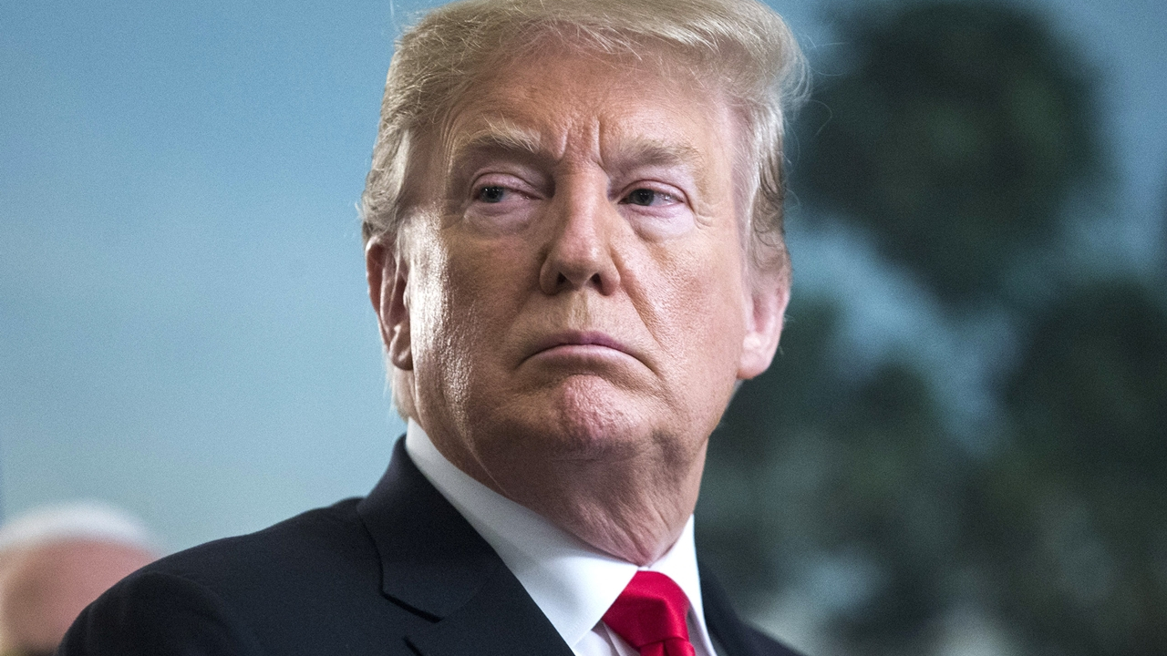Trump tanker yangınları için İran'ı suçladı!