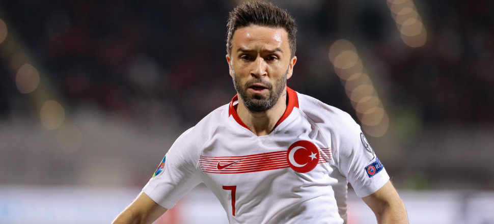 Gökhan Gönül'den Beşiktaş'a kötü haber!