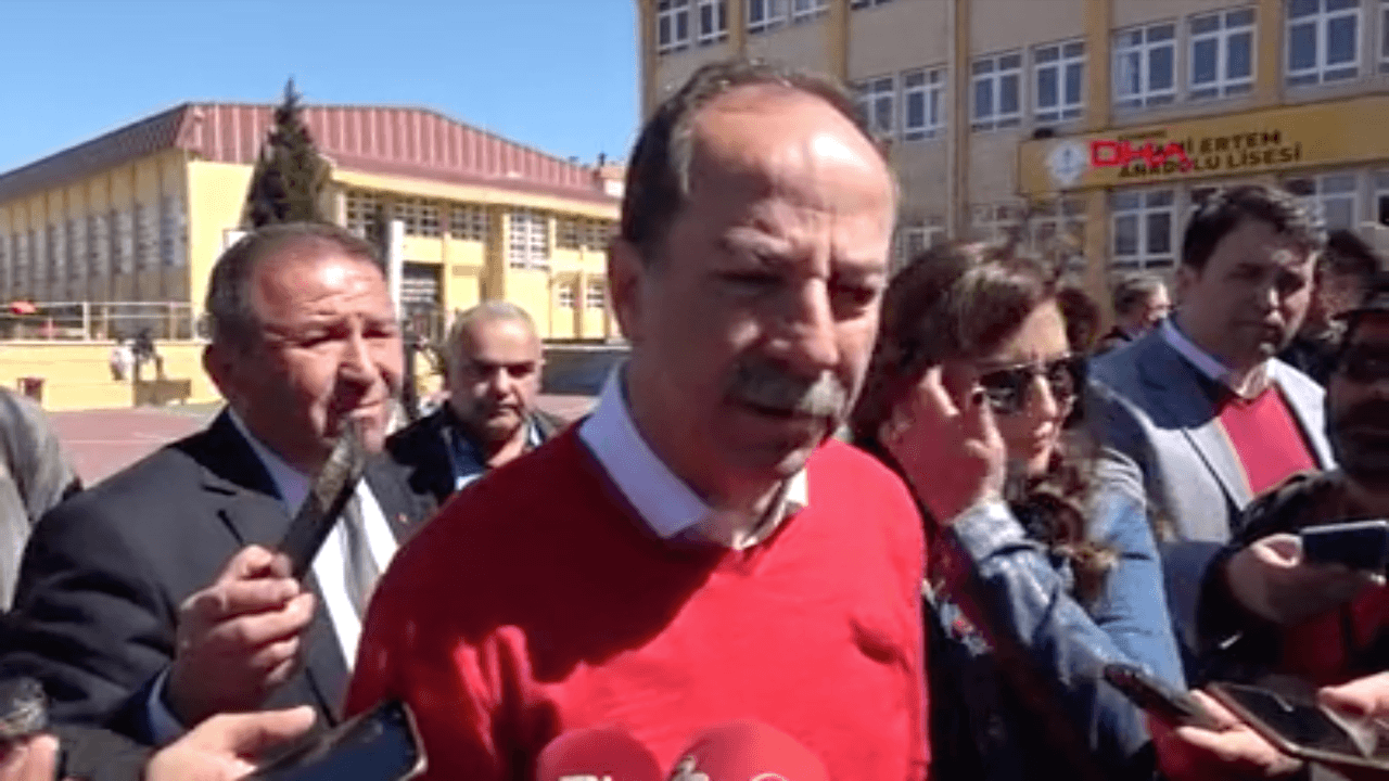 Edirne Belediye Başkanı ve CHP'nin adayı Recep Gürkan, oyunu kullandı!