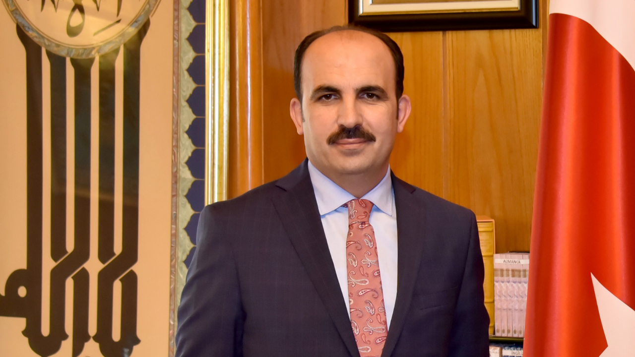 Konya’da Uğur İbrahim Altay ipi göğüsledi!