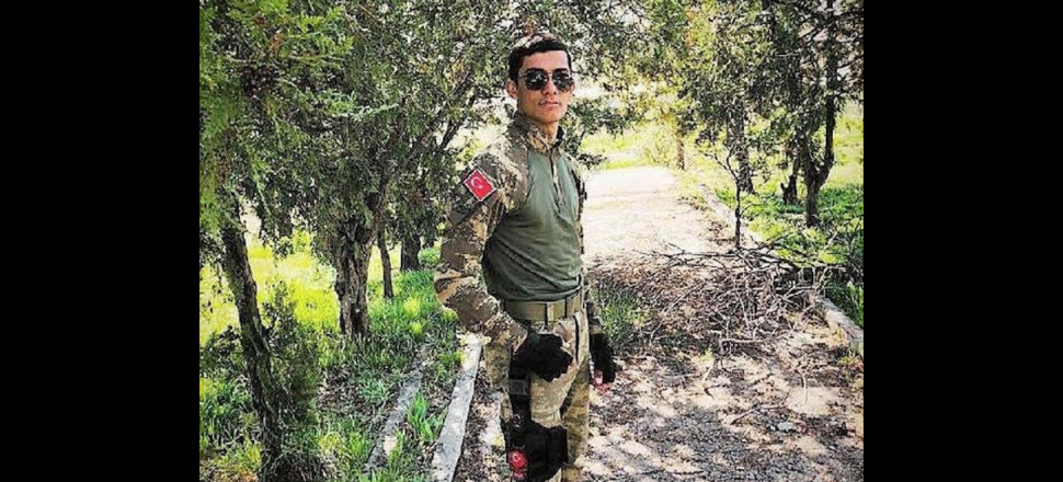 Yeni sözlenmişti...