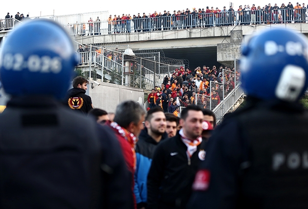 Galatasaray maçı öncesi DAEŞ uyarısı!
