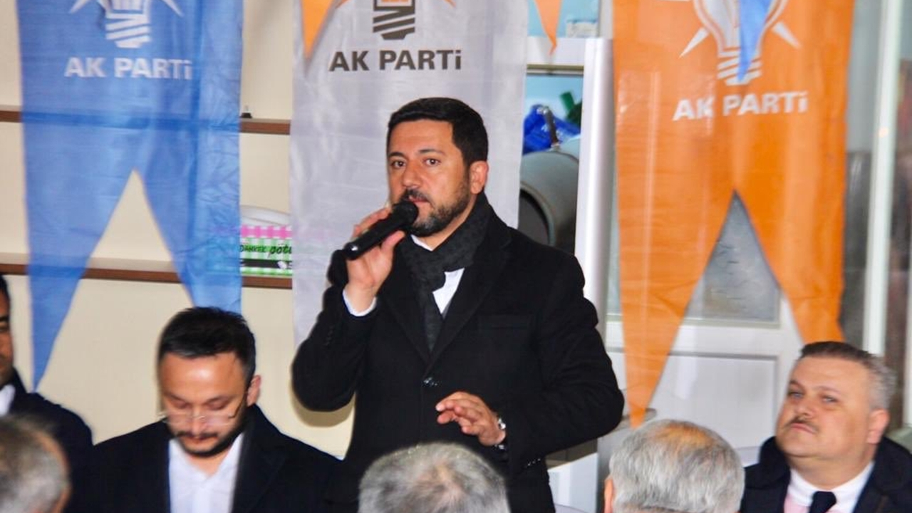 Nevşehir'de zafer AK Parti'li Rasim Arı'nın...