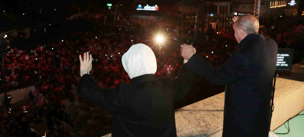 AK Parti İstanbul'u o listeye eklemedi!
