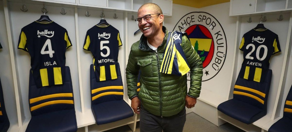 Alex'ten transfer bombası!