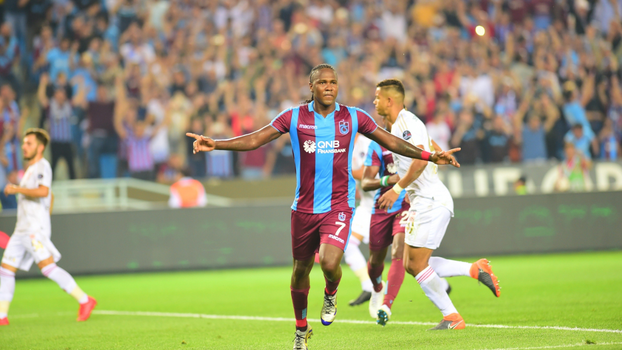 Rodallega yol ayrımında!