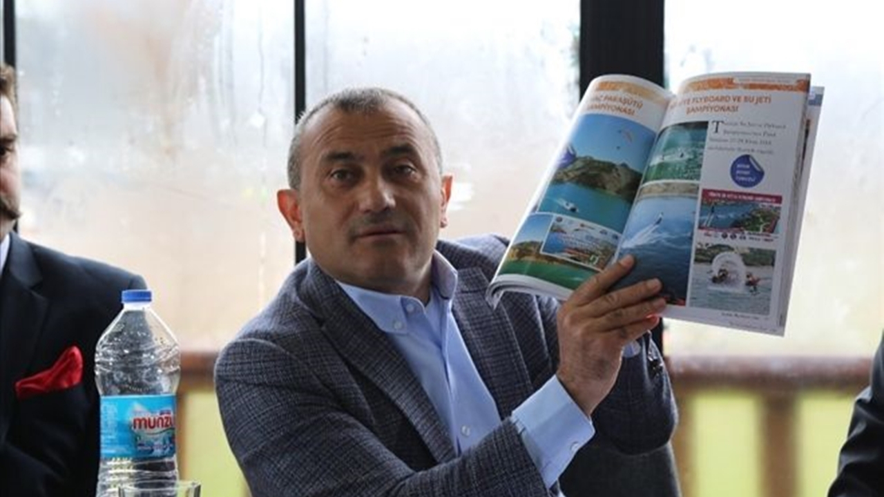 Tunceli'de Vali Tuncay Sonel, otizmli çocuklarla buluştu