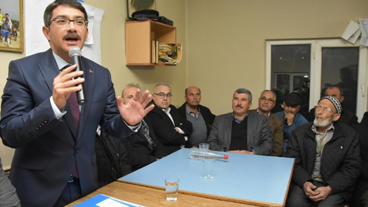 Manisa'da kurucu meclisten Başkan Ömer Faruk Çelik’e tebrik