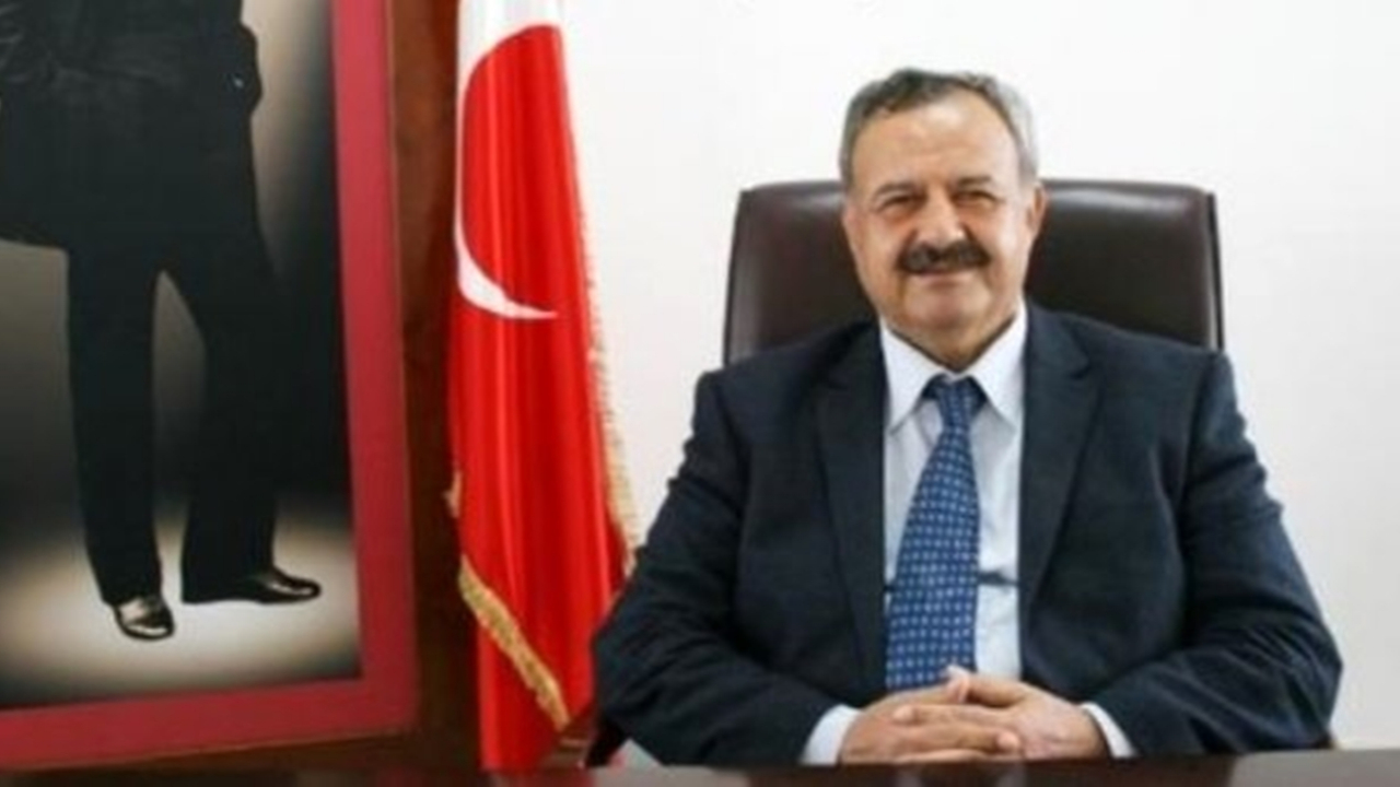Balıkesir Burhaniye’de Başkan Necdet Uysal’dan veda masajı