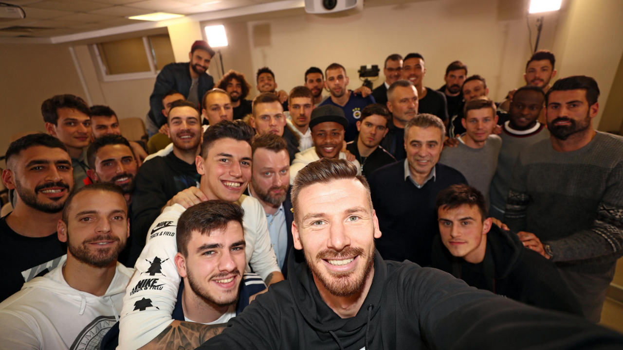 "Fener Ol" için futbolculardan yüzde 10...